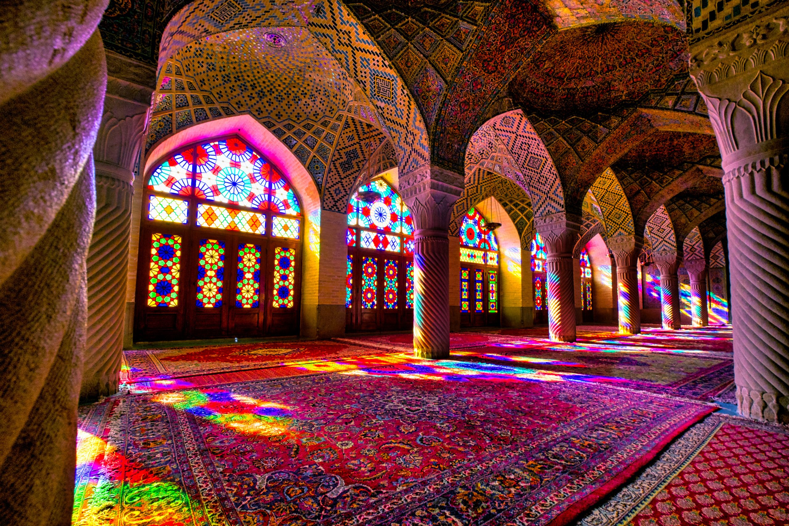 Nasir Al-Molk Mosque