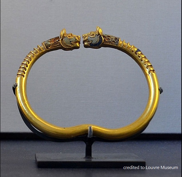 iranian gold bracelet